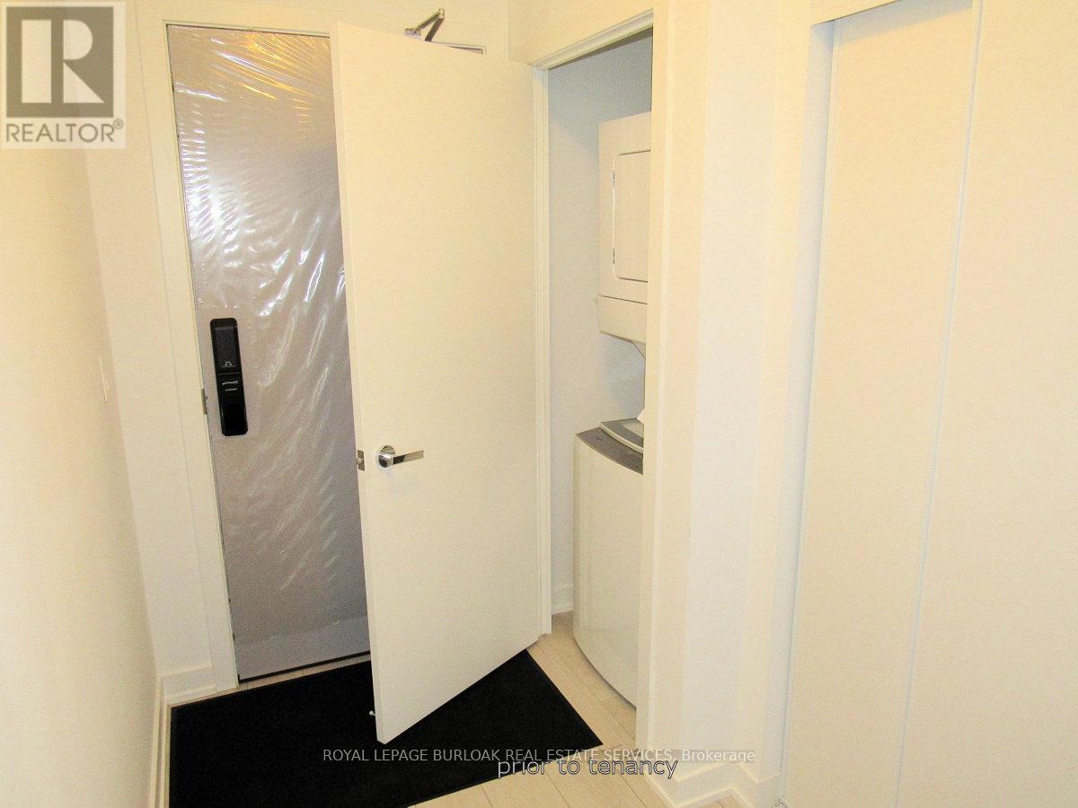 A303 - 3210 Dakota Common, Burlington, Ontario  L7M 2A8 - Photo 19 - W12437098