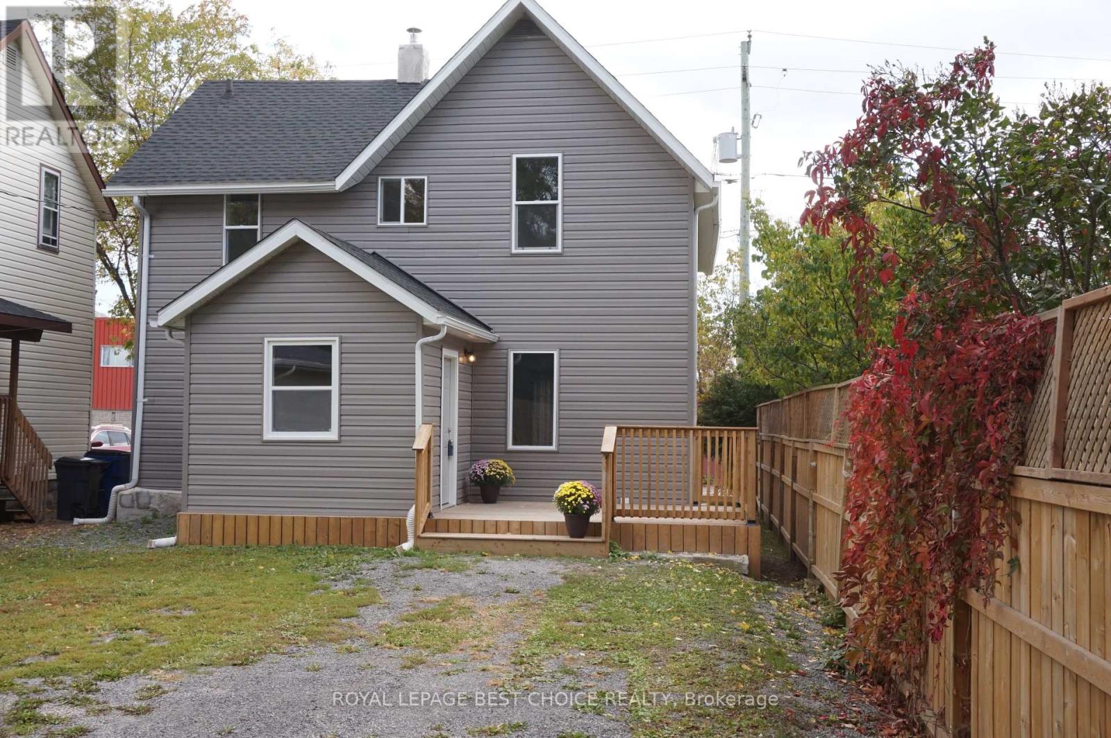 54 Lakeshore Road, Temiskaming Shores, Ontario  P0J 1P0 - Photo 33 - T12447554