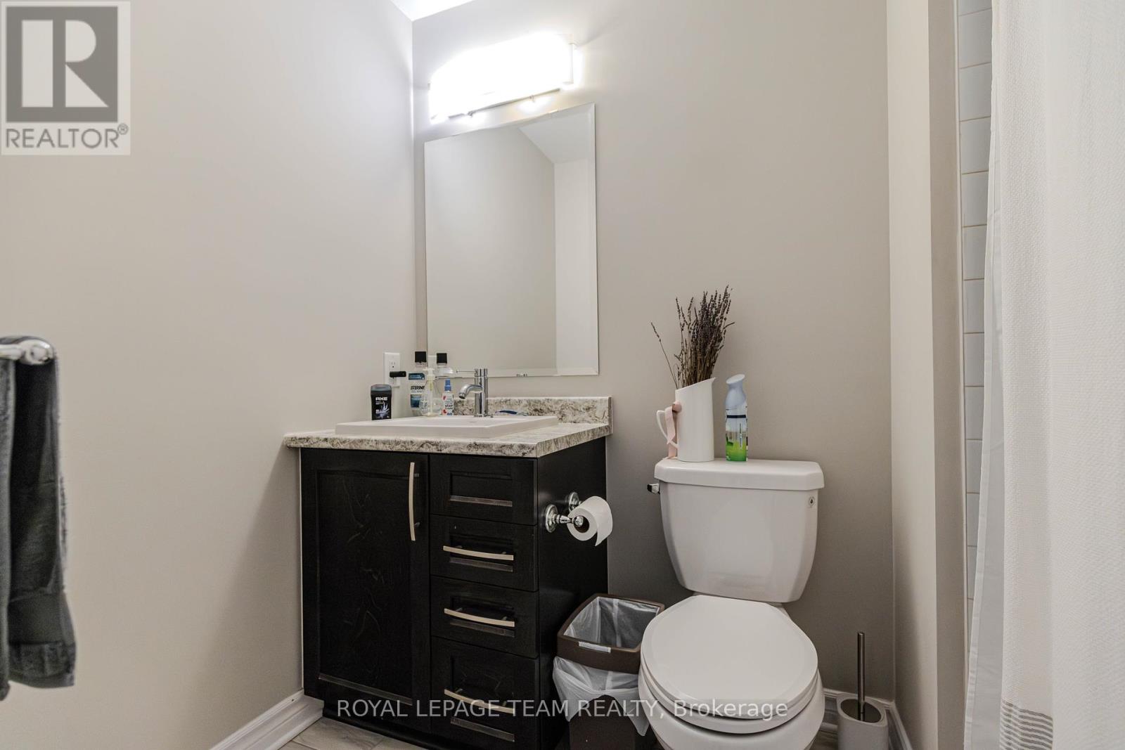 546 Triangle Street, Ottawa, Ontario  K2V 0M5 - Photo 25 - X12447497