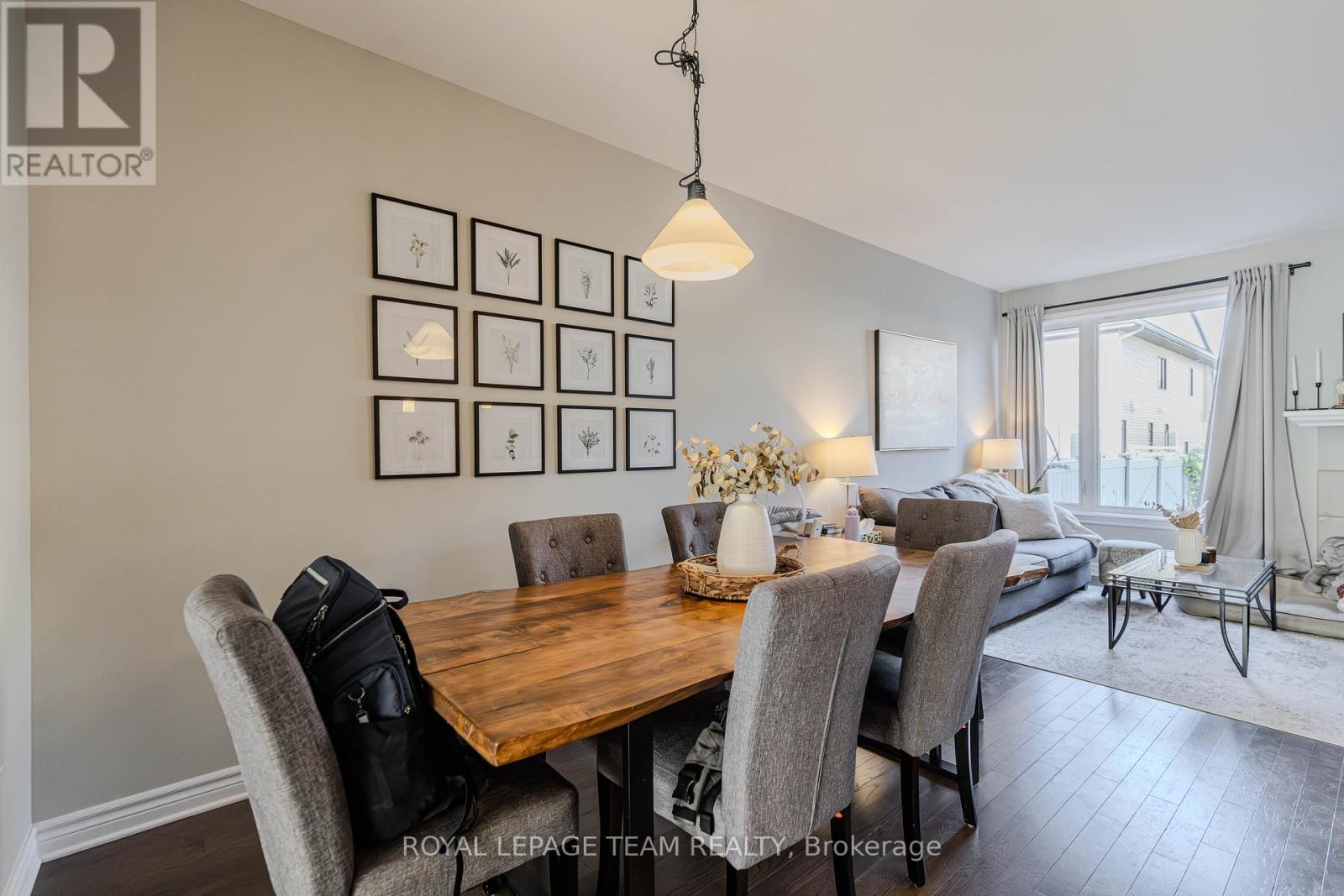 546 Triangle Street, Ottawa, Ontario  K2V 0M5 - Photo 8 - X12447497