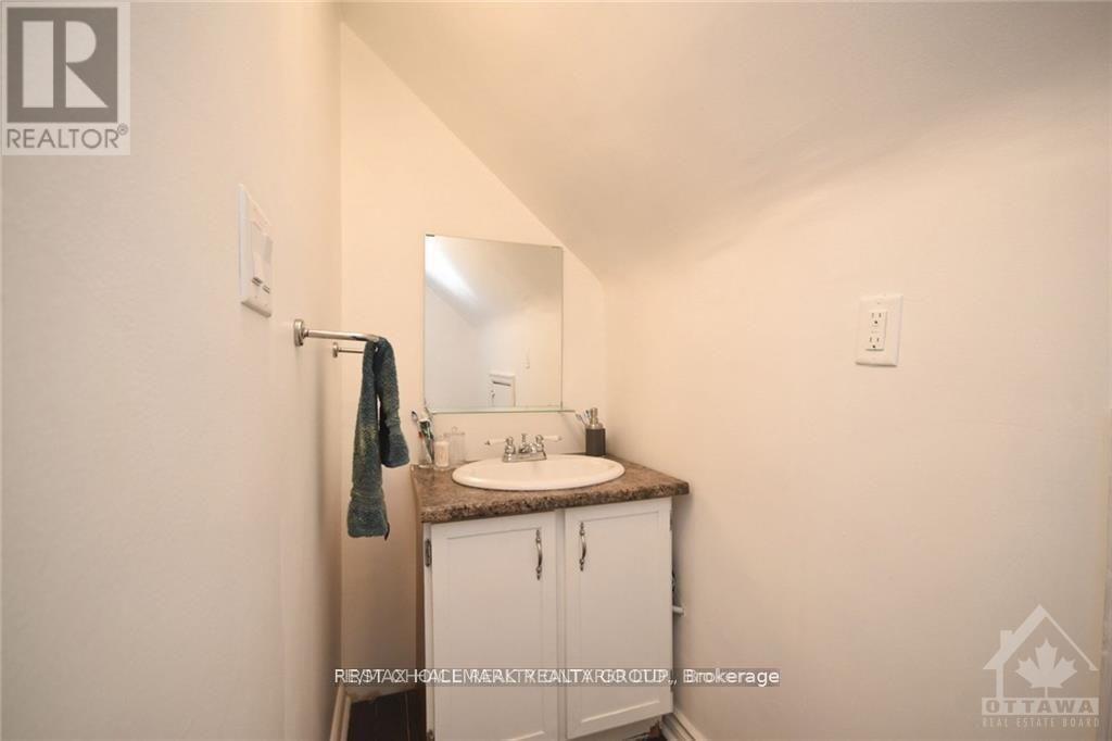 #a - 178 Donald Street, Ottawa, Ontario  K1K 1M9 - Photo 13 - X12447505