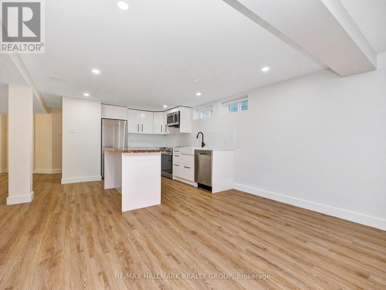 1913 Tweed Avenue, Ottawa, Ontario  K1G 2L8 - Photo 14 - X12447516