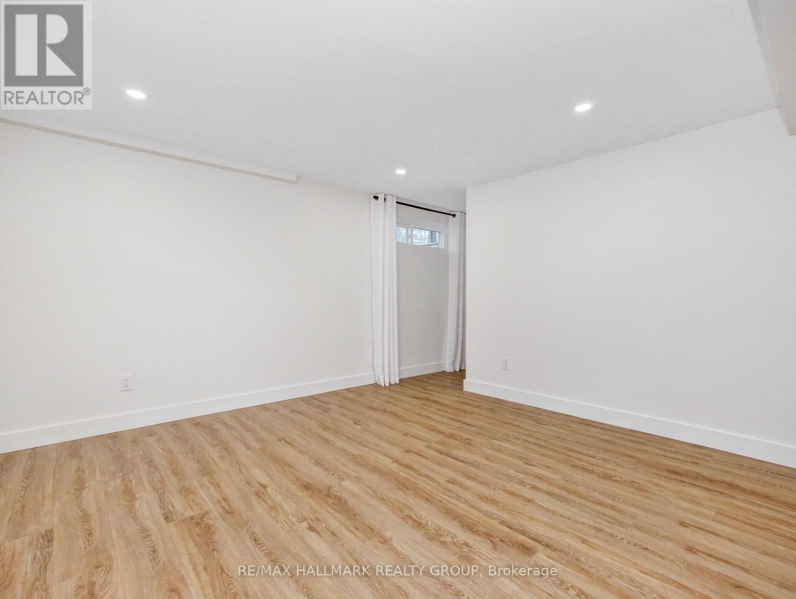 1913 Tweed Avenue, Ottawa, Ontario  K1G 2L8 - Photo 19 - X12447516