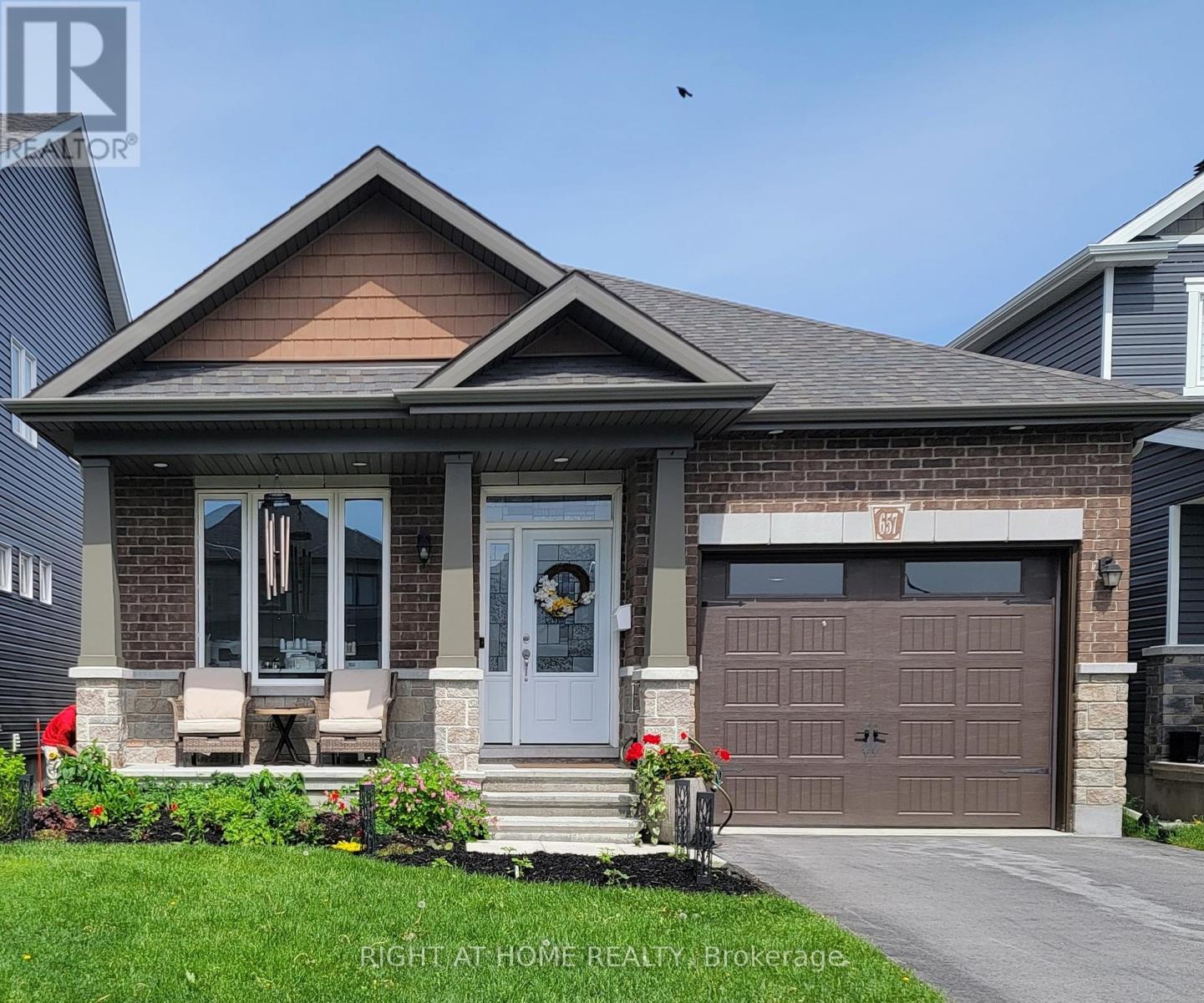 657 PARADE DRIVE, Ottawa, Ontario