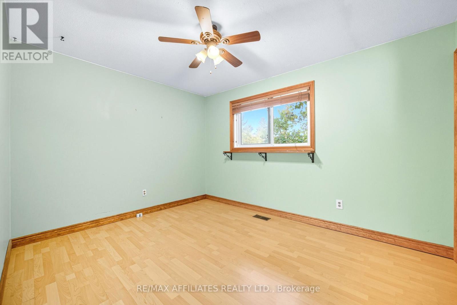 12 Prince Street, Carleton Place, Ontario  K7C 2M4 - Photo 12 - X12447561