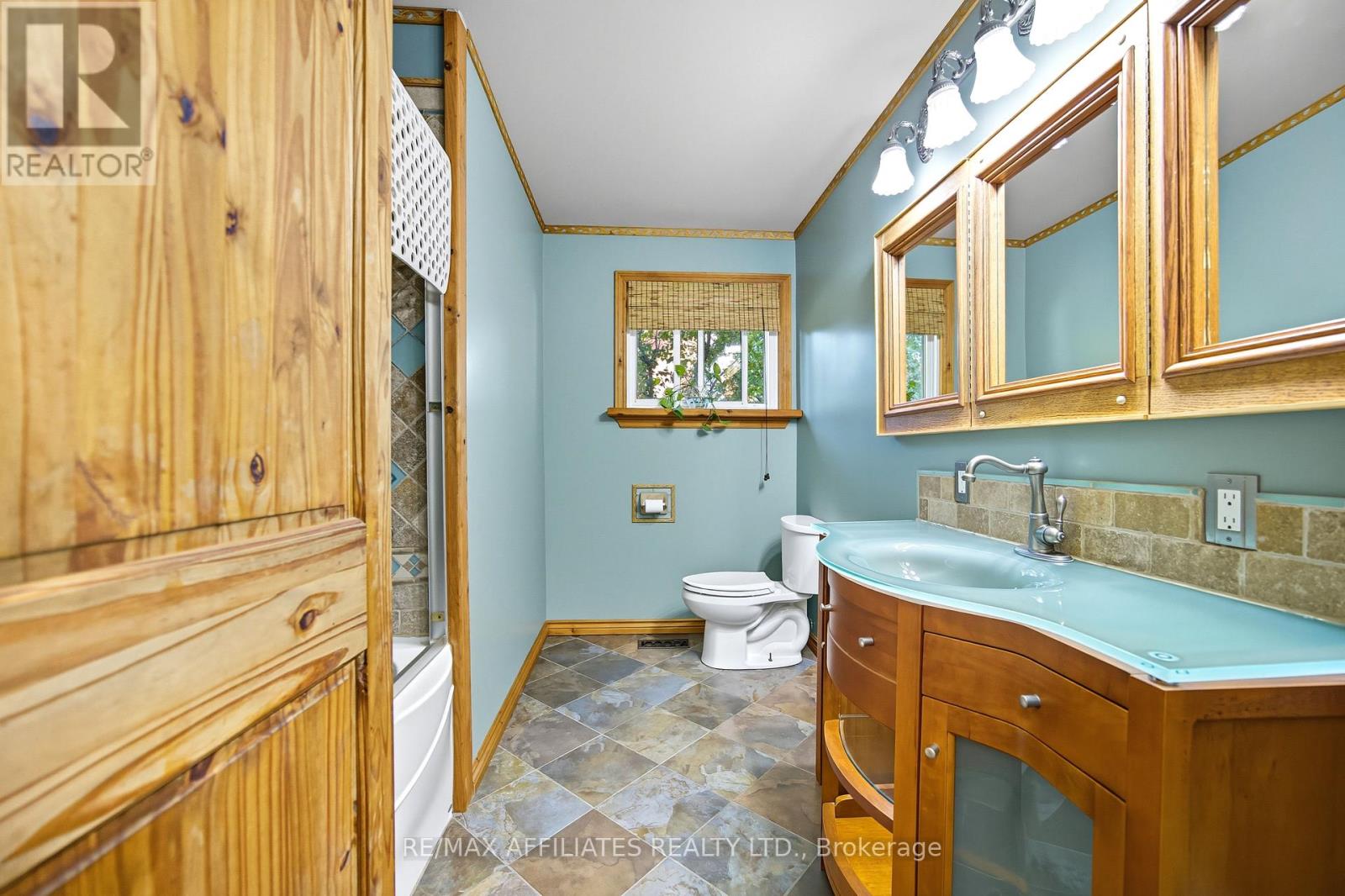 12 Prince Street, Carleton Place, Ontario  K7C 2M4 - Photo 15 - X12447561