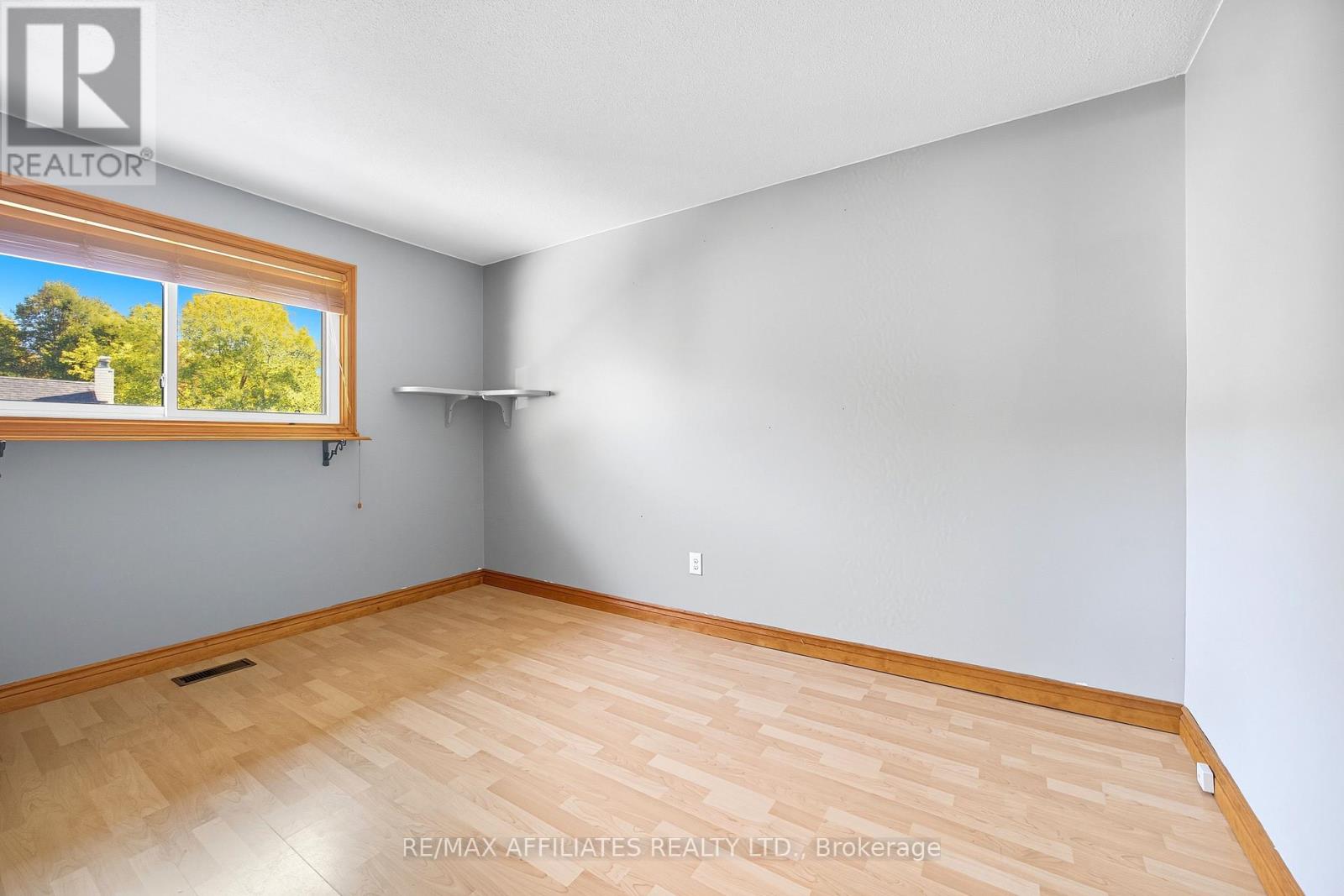 12 Prince Street, Carleton Place, Ontario  K7C 2M4 - Photo 17 - X12447561