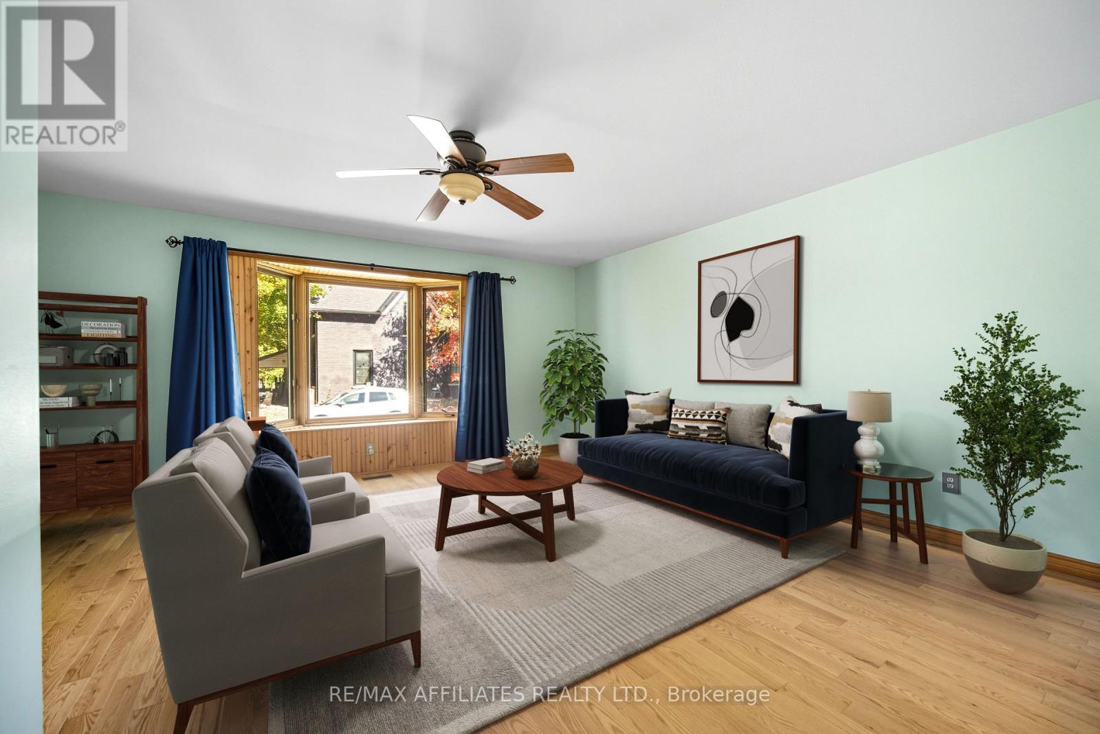 12 Prince Street, Carleton Place, Ontario  K7C 2M4 - Photo 5 - X12447561