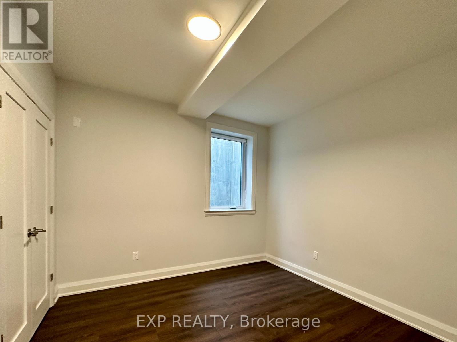 100 - 33 Maple Grove Road, Ottawa, Ontario  K2L 2S7 - Photo 10 - X12447563