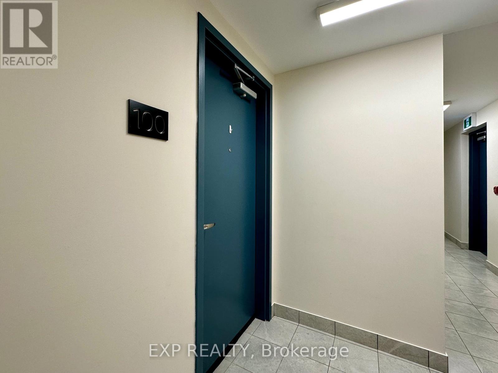 100 - 33 Maple Grove Road, Ottawa, Ontario  K2L 2S7 - Photo 2 - X12447563