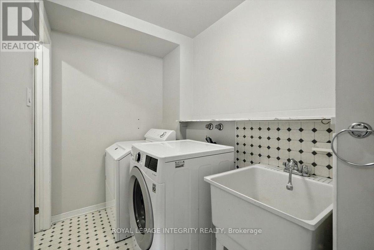 17 Columbus Avenue, Ottawa, Ontario  K1K 1R2 - Photo 28 - X12447566