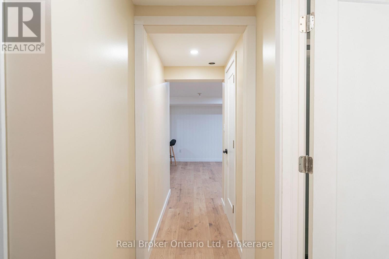 394 Queen Street N, West Grey, Ontario  N0G 1R0 - Photo 39 - X12416921