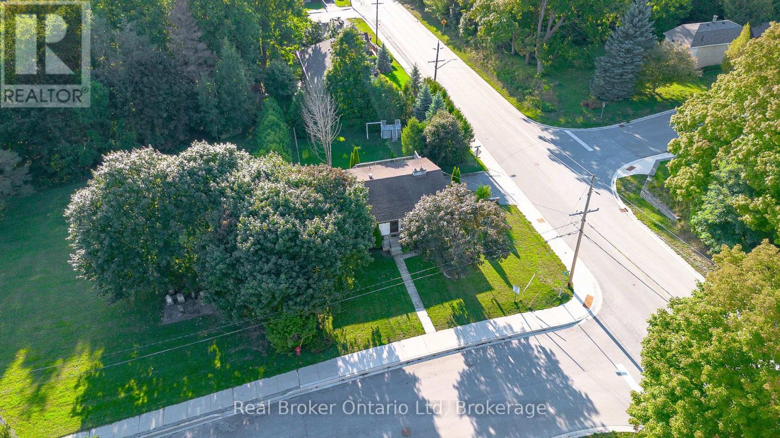 394 Queen Street N, West Grey, Ontario  N0G 1R0 - Photo 47 - X12416921