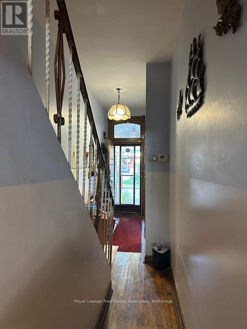 218 Margueretta Street, Toronto, Ontario  M6H 3S3 - Photo 4 - C12432706