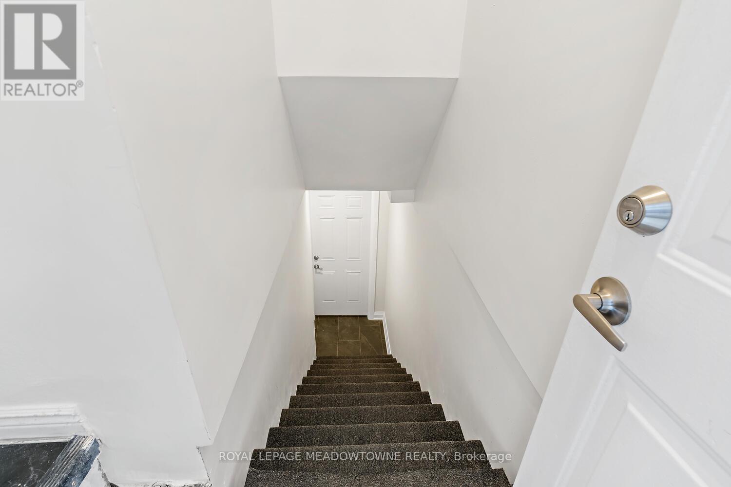 2 John Street, Halton Hills, Ontario  L7G 2J6 - Photo 18 - W12447332