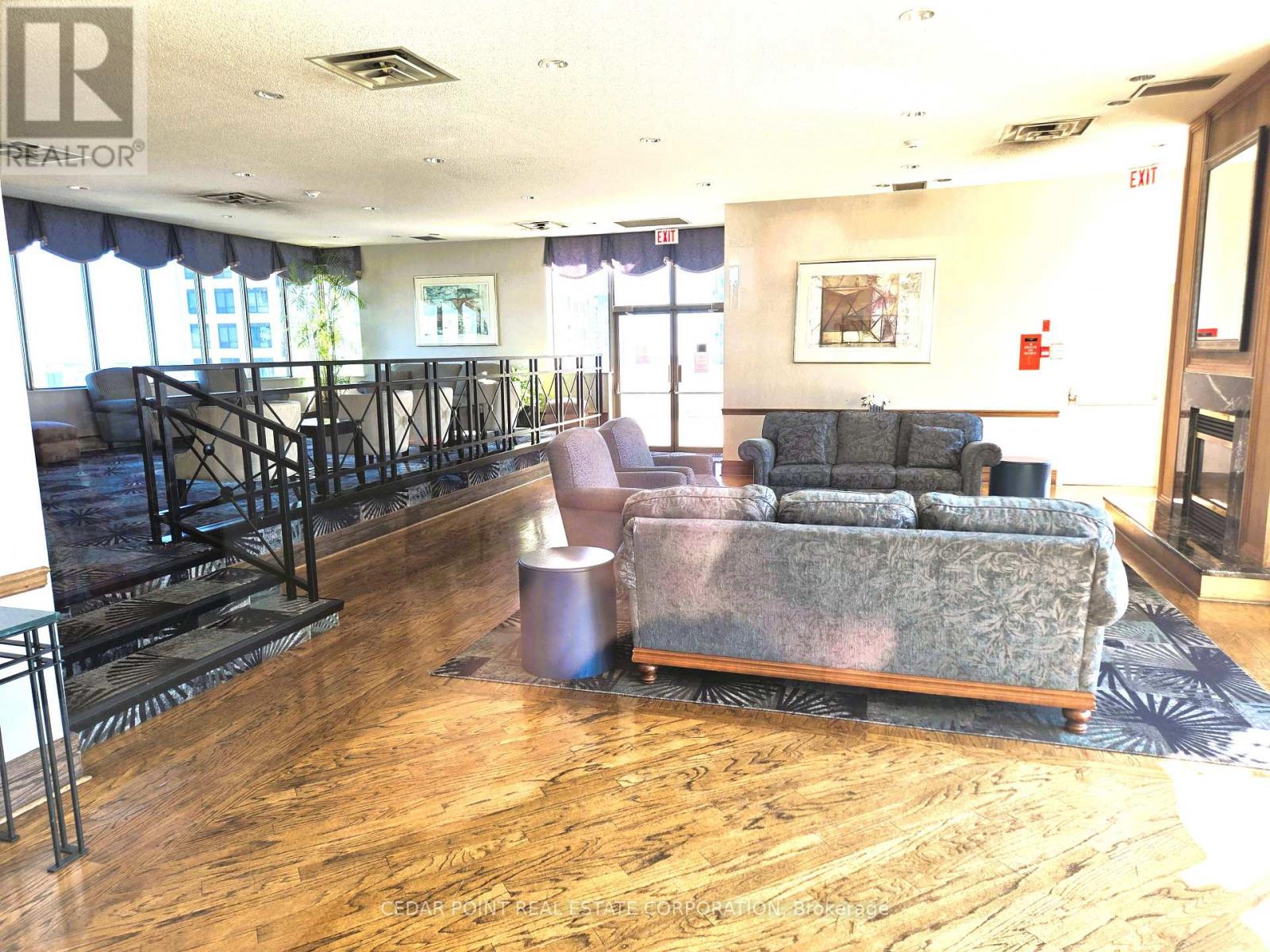 701 - 55 Elm Drive W, Mississauga, Ontario  L5B 3Z3 - Photo 20 - W12447368