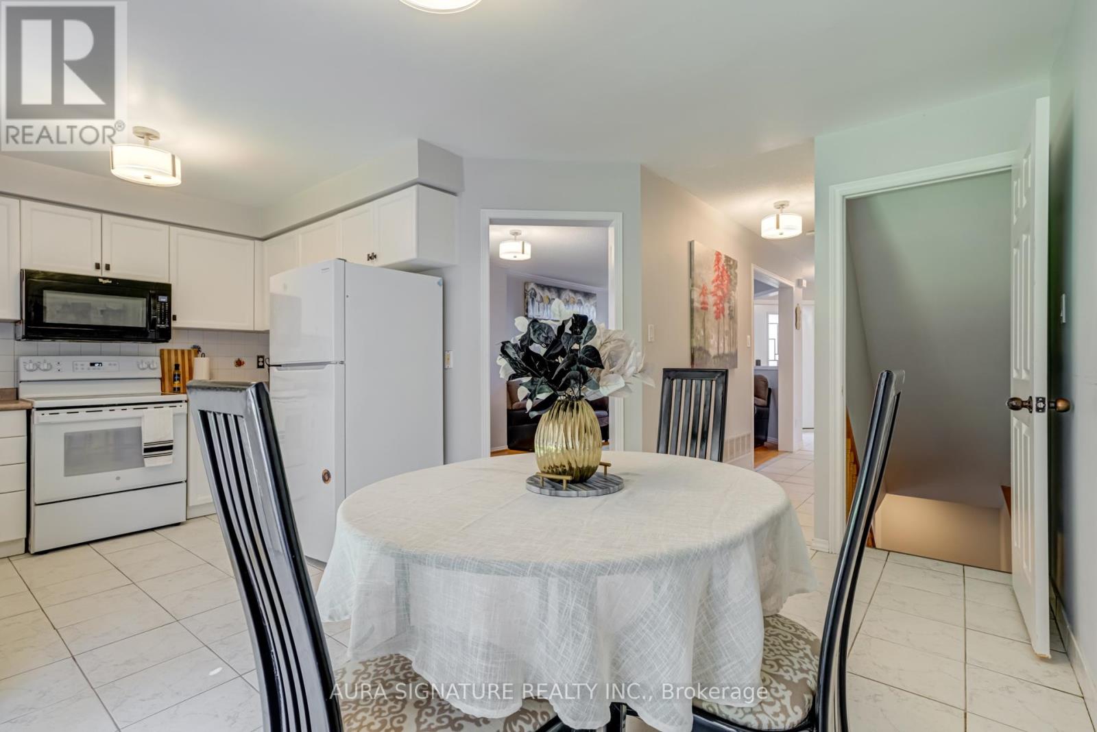 69 Alaskan Summit Court, Brampton (Sandringham-Wellington), Ontario  L6R 1N9 - Photo 13 - W12447384