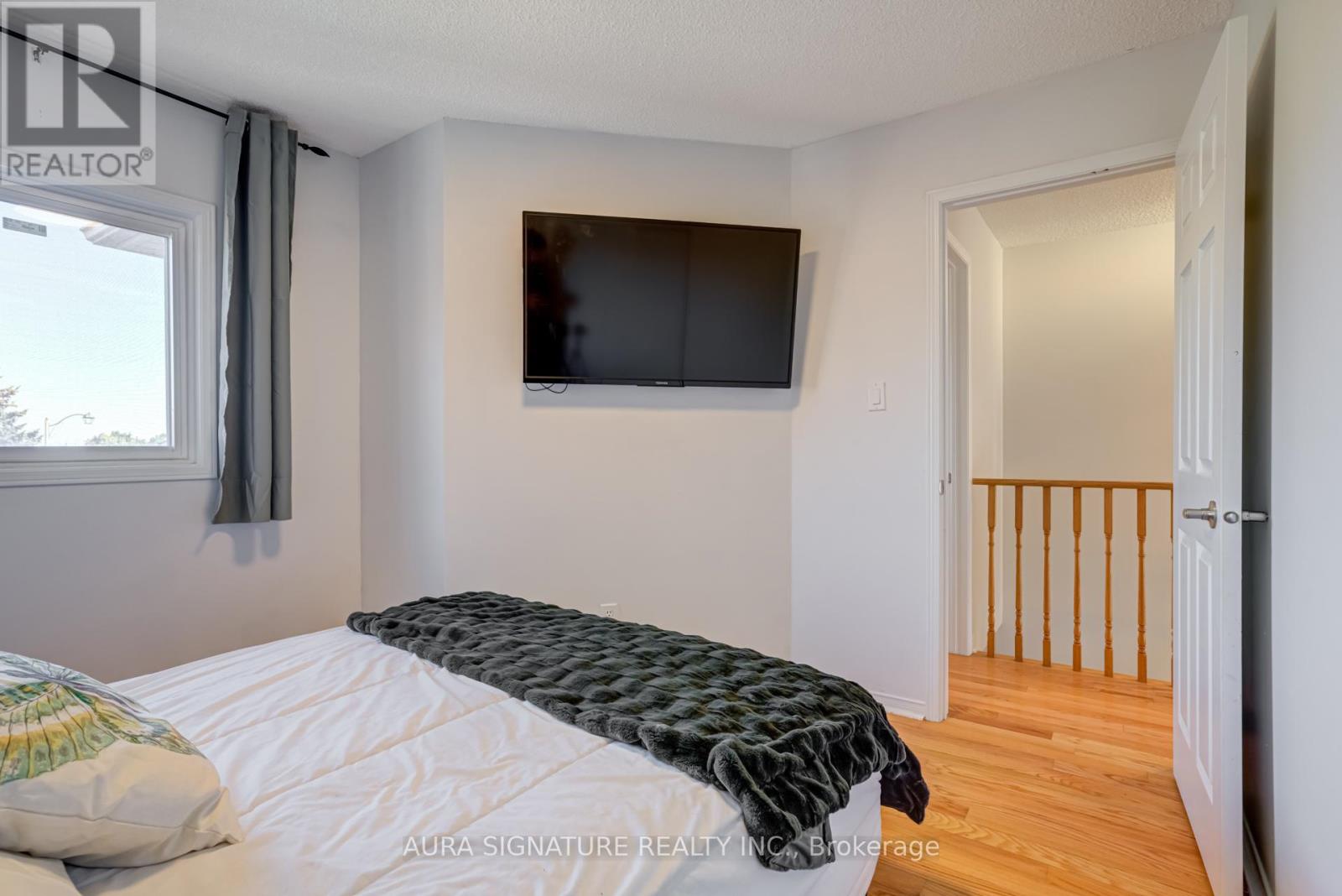 69 Alaskan Summit Court, Brampton (Sandringham-Wellington), Ontario  L6R 1N9 - Photo 26 - W12447384