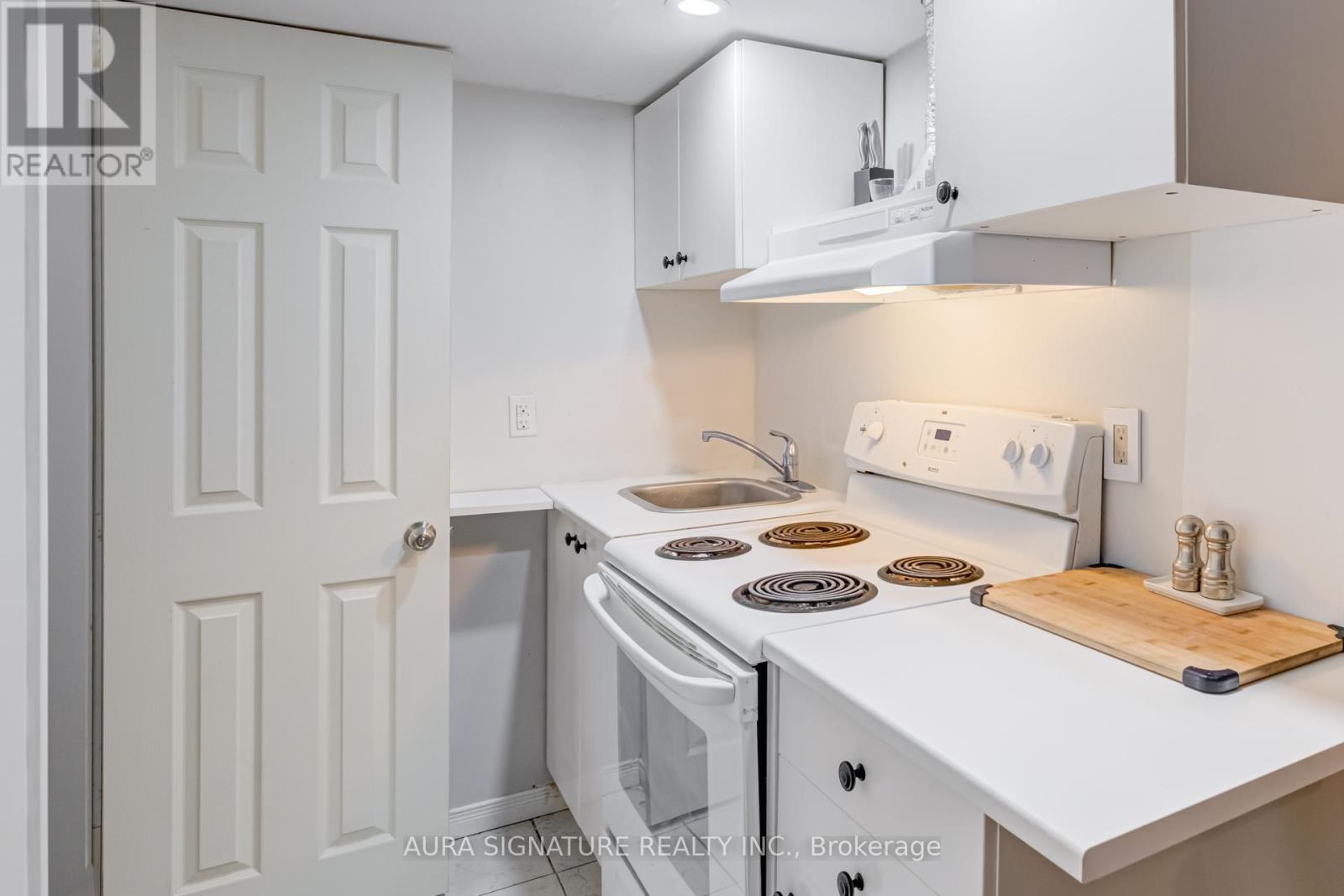 69 Alaskan Summit Court, Brampton (Sandringham-Wellington), Ontario  L6R 1N9 - Photo 34 - W12447384