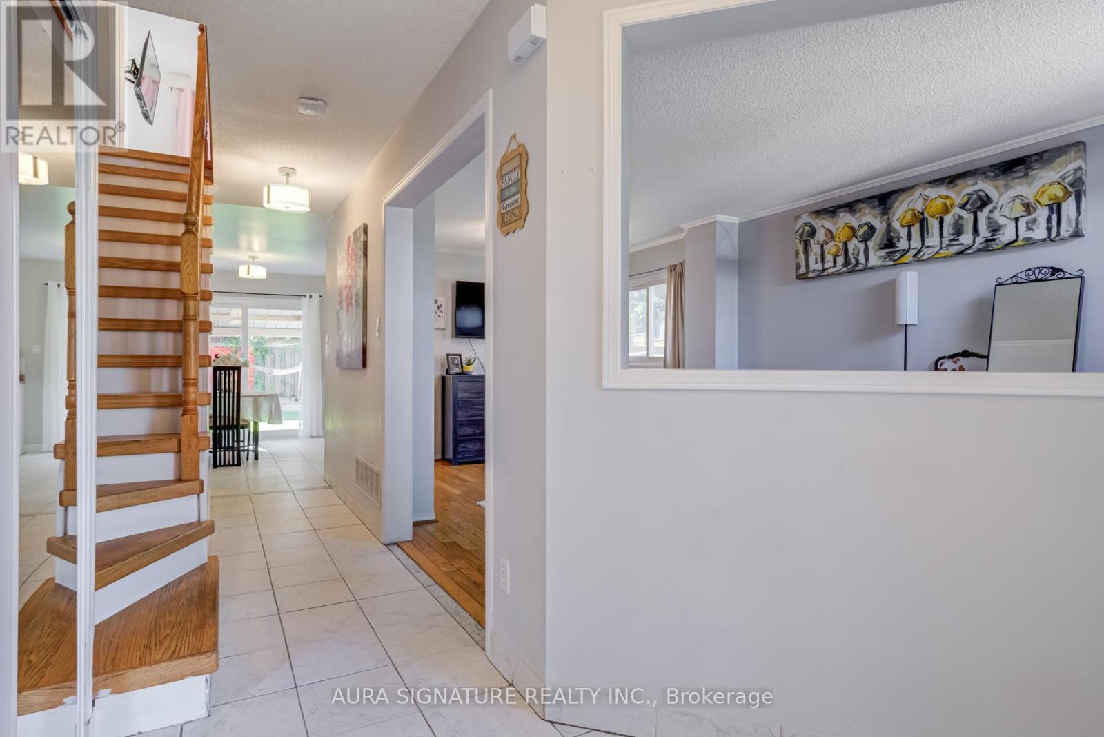 69 Alaskan Summit Court, Brampton (Sandringham-Wellington), Ontario  L6R 1N9 - Photo 7 - W12447384
