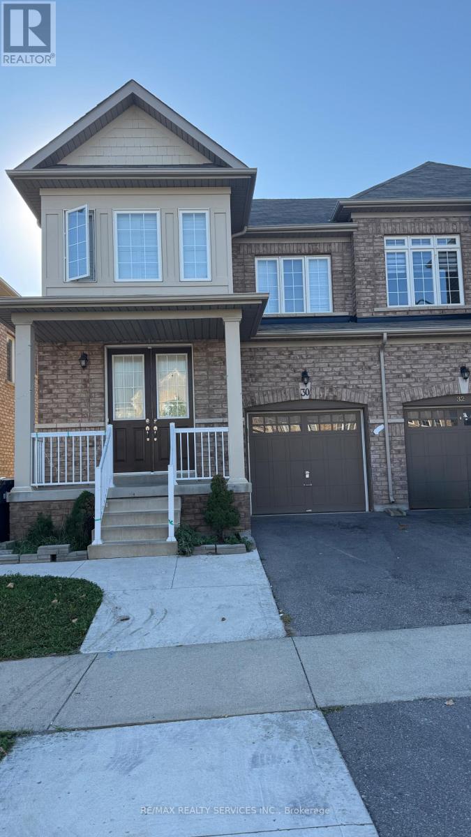 30 Vezna Crescent, Brampton, Ontario  L6X 5K5 - Photo 3 - W12447411