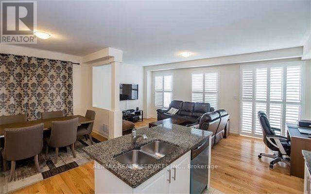 30 Vezna Crescent, Brampton, Ontario  L6X 5K5 - Photo 6 - W12447411
