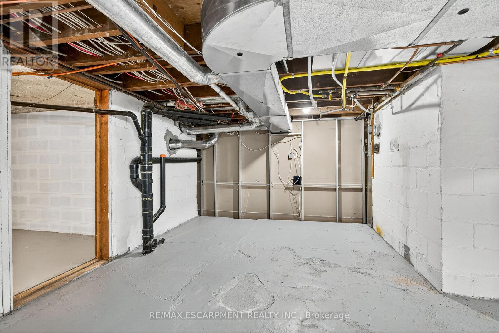 1262 Mississauga Road, Mississauga (Lorne Park), Ontario  L5H 2J2 - Photo 41 - W12447425