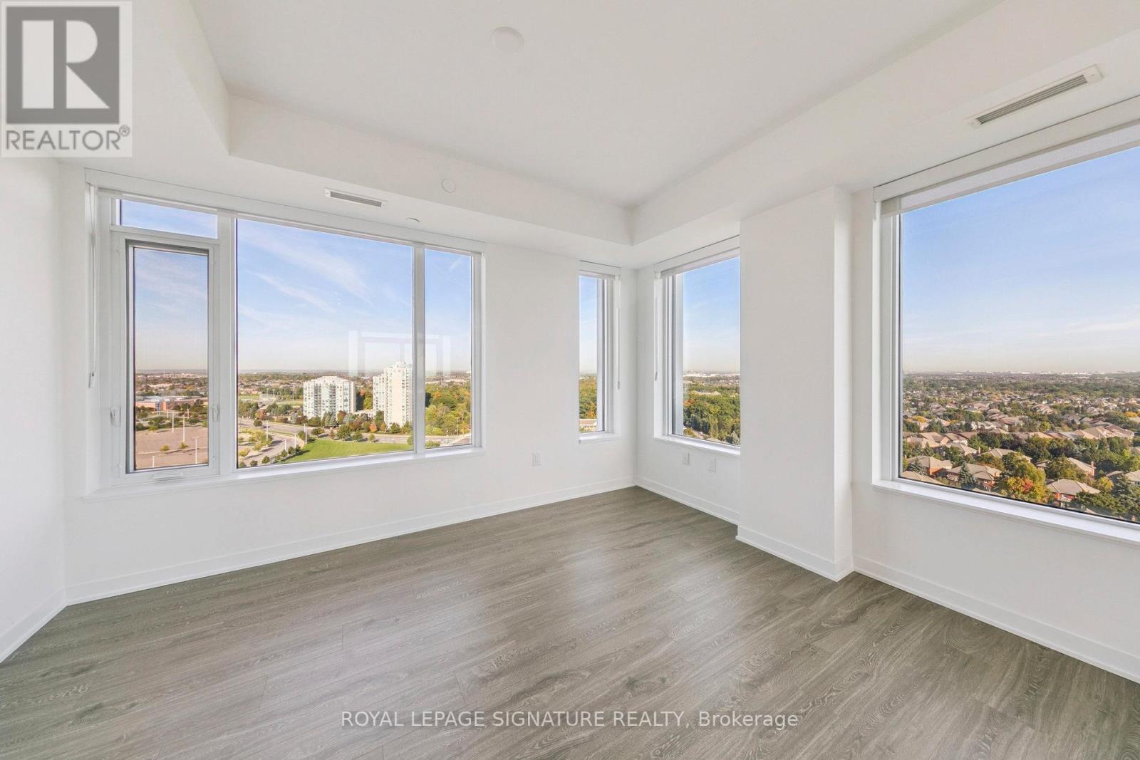 1710 - 2495 Eglinton Avenue W, Mississauga, Ontario  L5M 2T2 - Photo 10 - W12447439