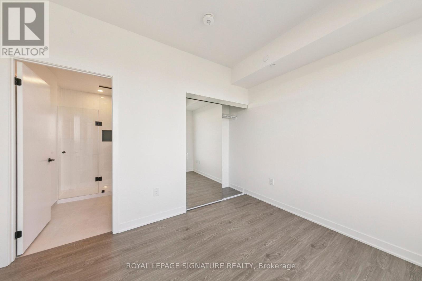 1710 - 2495 Eglinton Avenue W, Mississauga, Ontario  L5M 2T2 - Photo 15 - W12447439
