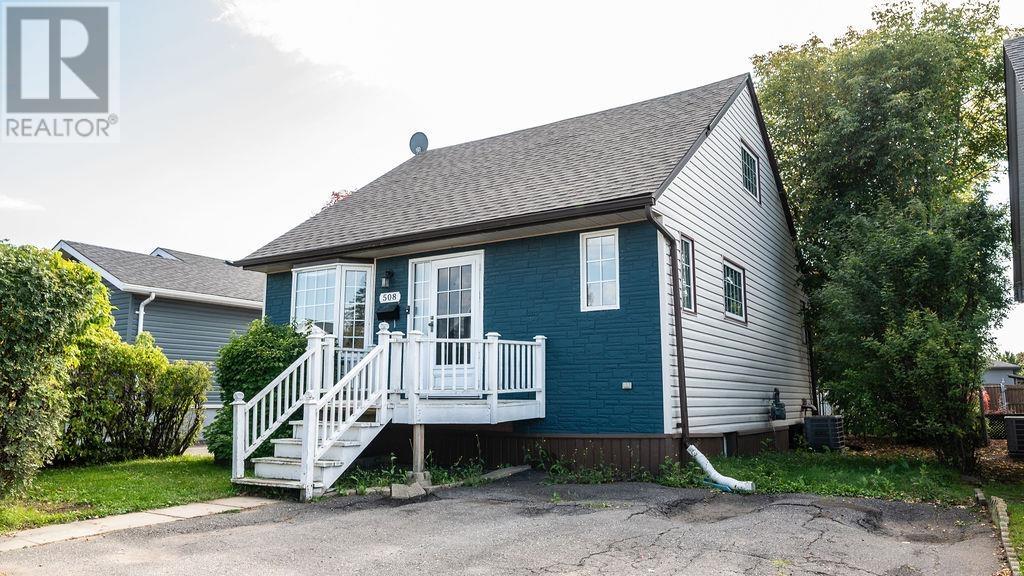 508 Christina St E, Thunder Bay, Ontario  P7E 4P2 - Photo 1 - TB253152