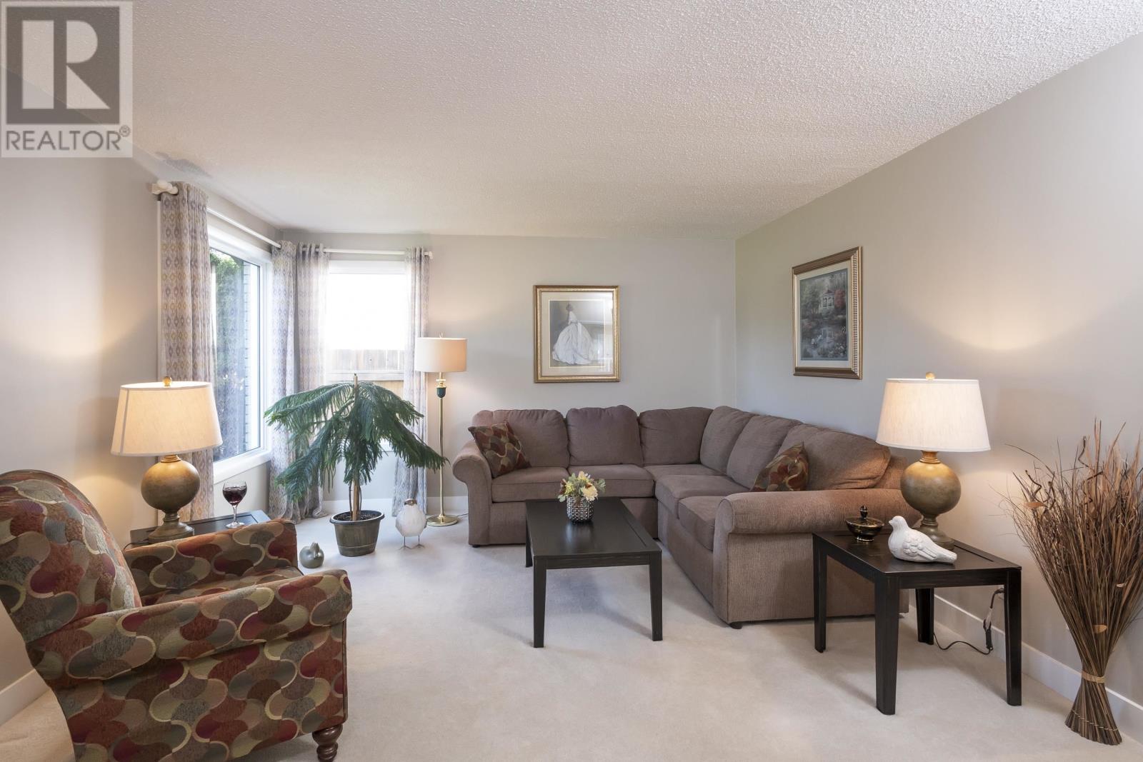 191 Rockwood Ave N., Thunder Bay, Ontario  P7A 6A7 - Photo 2 - TB253153