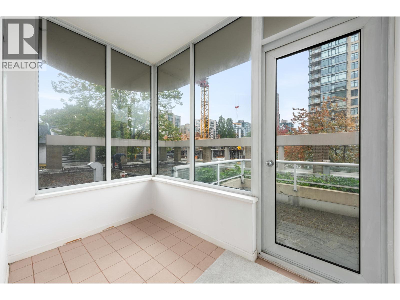 201 1788 W Georgia Street, Vancouver, British Columbia  V6G 2V7 - Photo 20 - R3055591