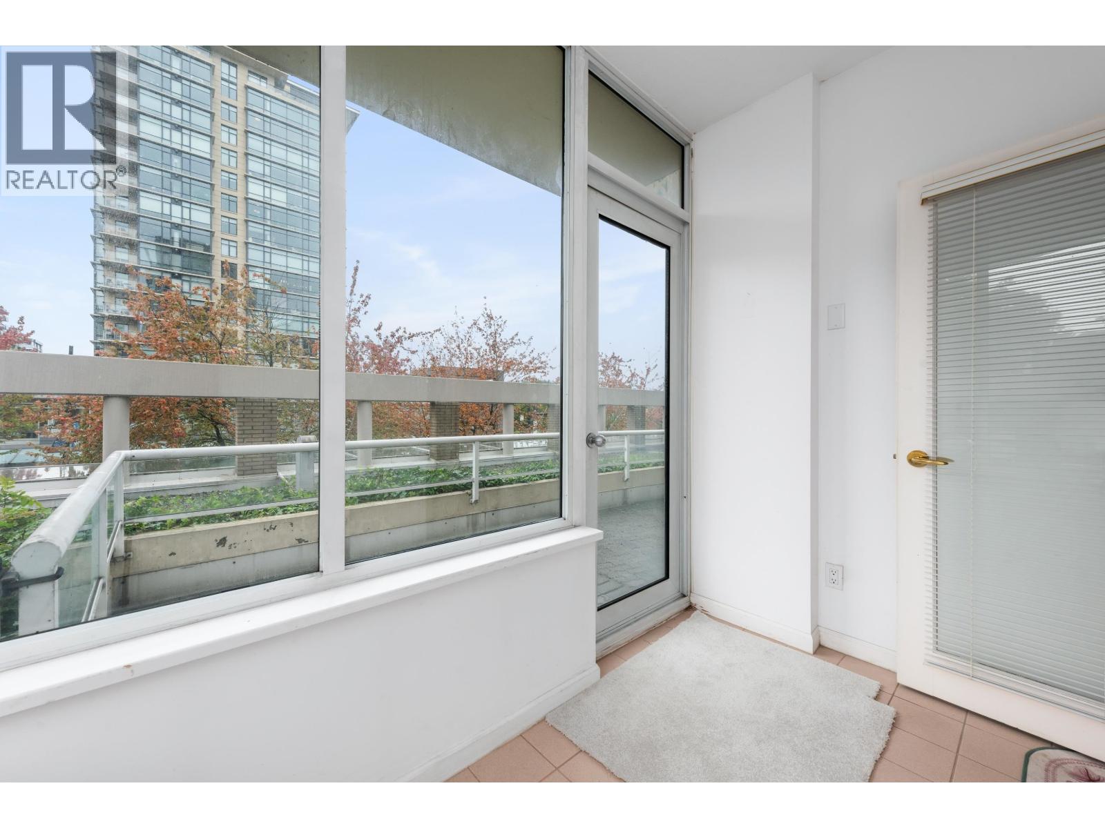 201 1788 W Georgia Street, Vancouver, British Columbia  V6G 2V7 - Photo 21 - R3055591