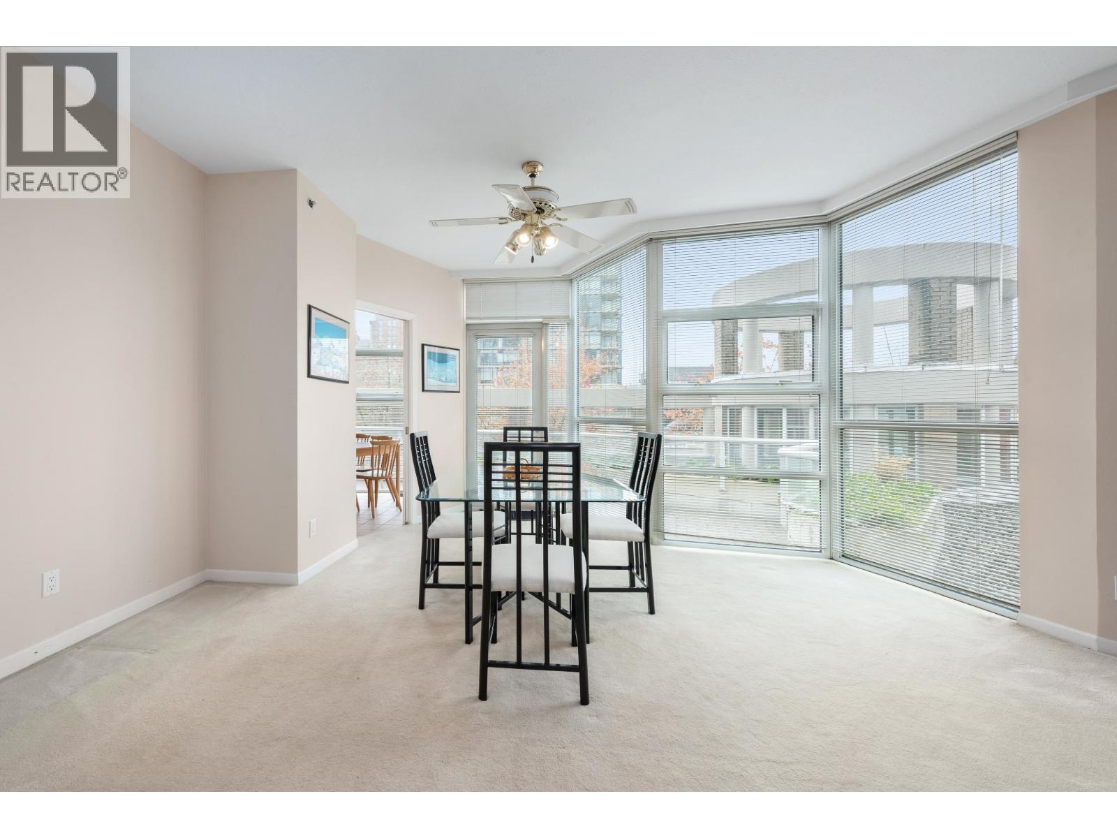 201 1788 W Georgia Street, Vancouver, British Columbia  V6G 2V7 - Photo 9 - R3055591