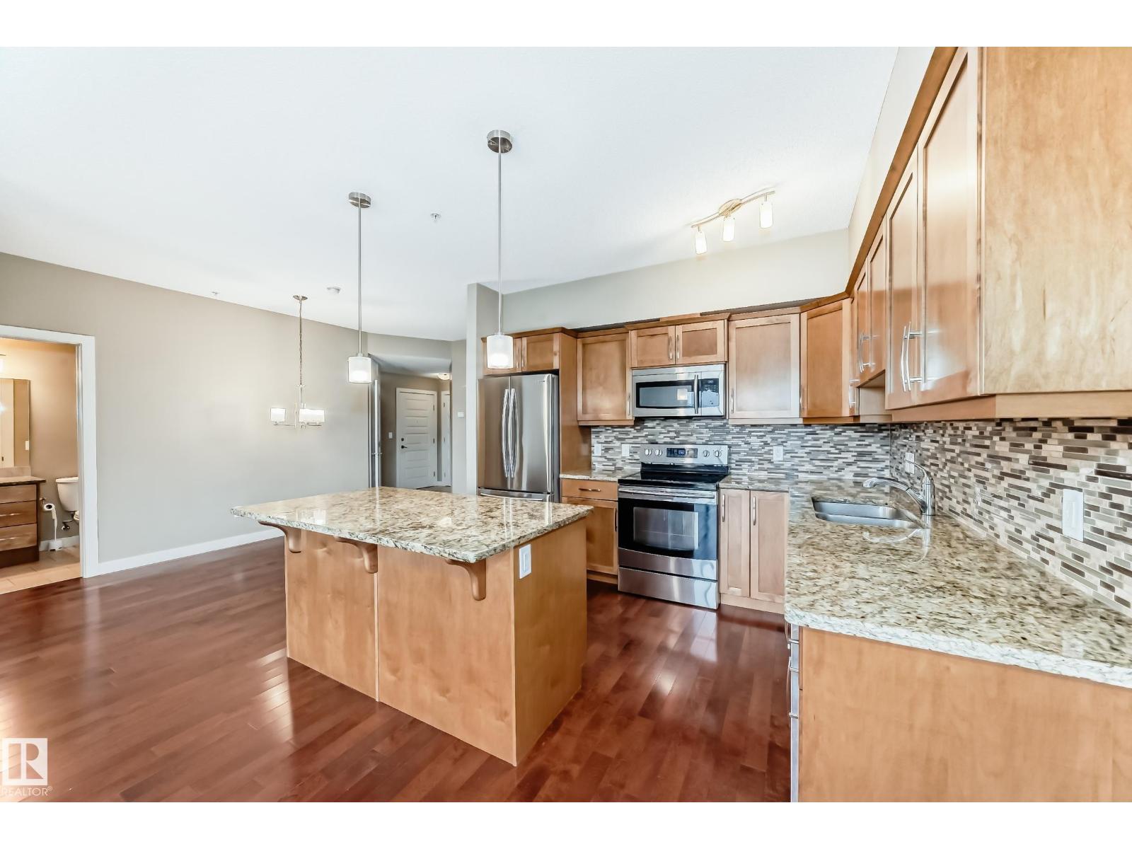 #203 10520 56 Av Nw, Edmonton, Alberta  T6H 0X7 - Photo 3 - E4460204