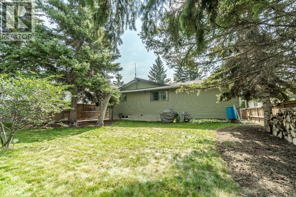 4812 Valiant Drive Nw, Calgary, Alberta  T2Y 3B4 - Photo 25 - A2254861