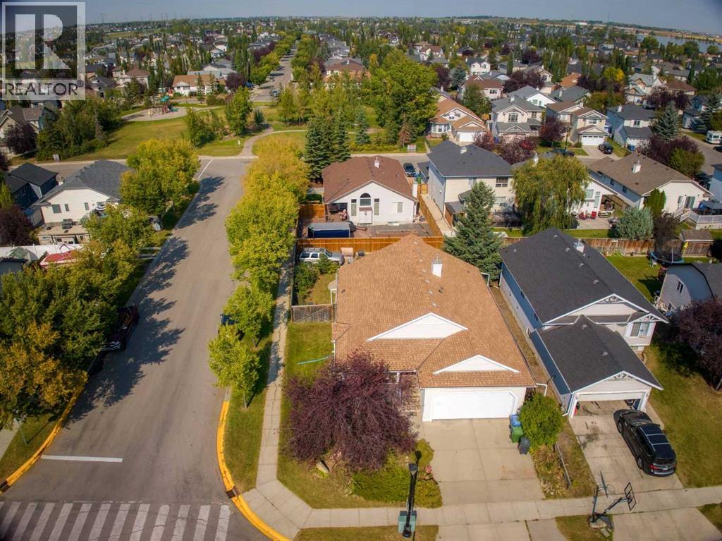 161 West Lakeview Drive, Chestermere, Alberta  T1X 1H7 - Photo 6 - A2257185