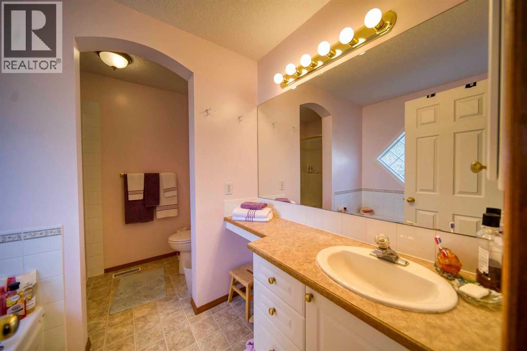 161 West Lakeview Drive, Chestermere, Alberta  T1X 1H7 - Photo 26 - A2257185