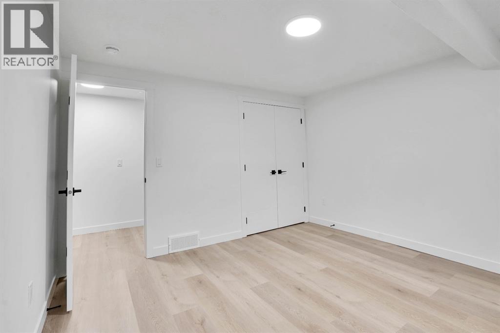 6336 Pineridge Road Ne, Calgary, Alberta  T1Y 1M5 - Photo 29 - A2262401