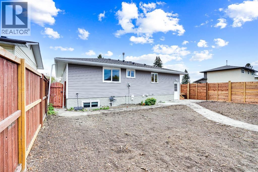 6336 Pineridge Road Ne, Calgary, Alberta  T1Y 1M5 - Photo 36 - A2262401