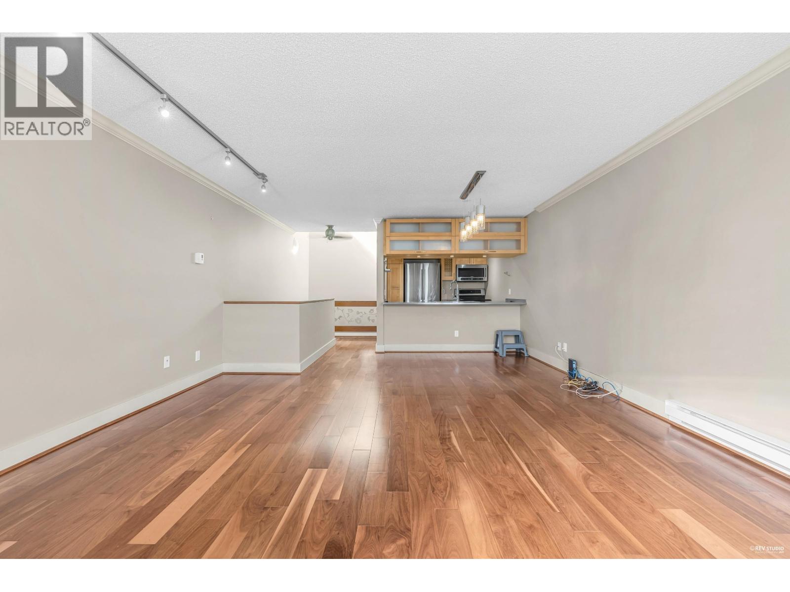 10 744 W 7th Avenue, Vancouver, British Columbia  V5Z 1B8 - Photo 4 - R3044878