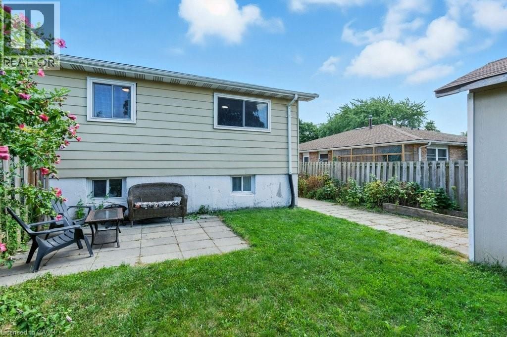 19 Lampman Crescent, Thorold, Ontario  L2V 4K6 - Photo 27 - 40776807