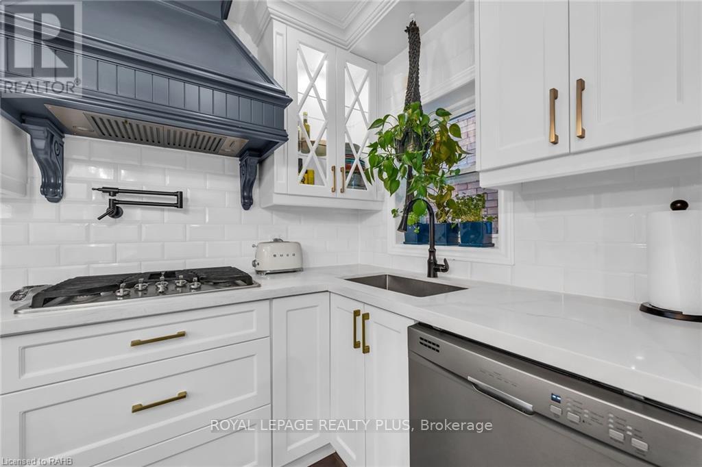 Main - 153 Ottawa Street S, Hamilton, Ontario  L8K 2E5 - Photo 10 - X12447342