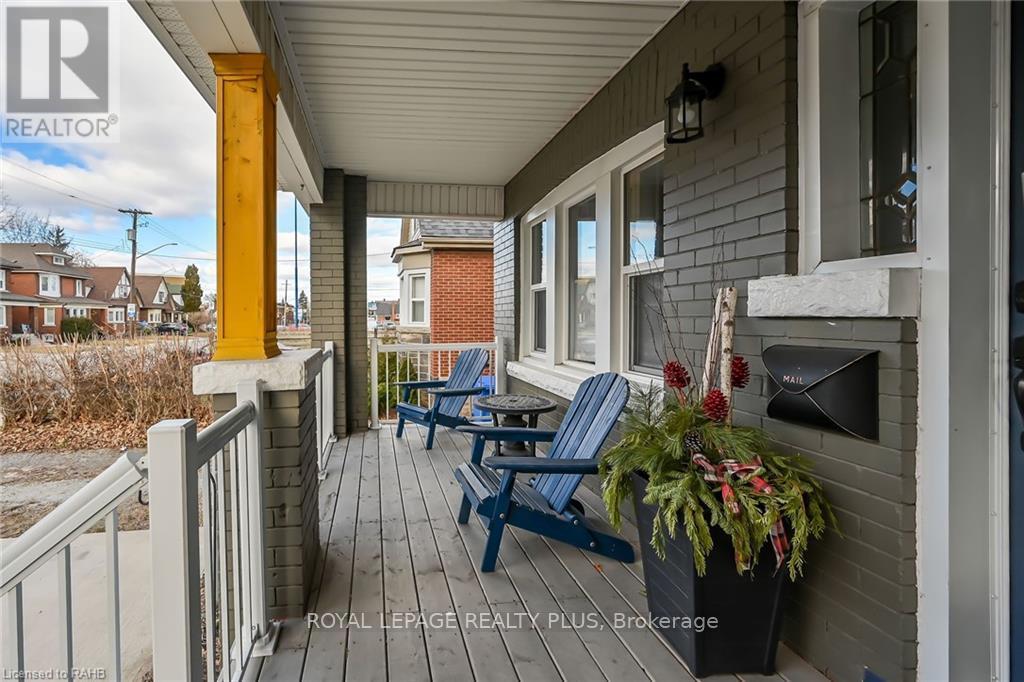 Main - 153 Ottawa Street S, Hamilton, Ontario  L8K 2E5 - Photo 3 - X12447342