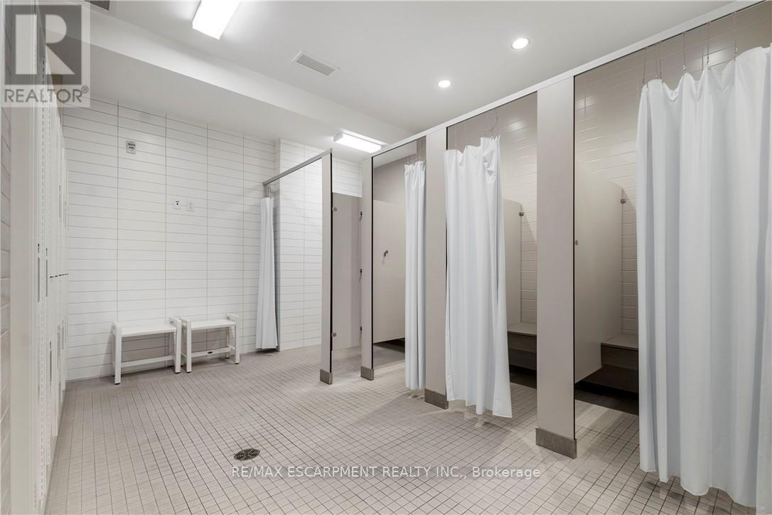 25 Jaczenko Terrace, Hamilton (Kennedy), Ontario  L9B 1T8 - Photo 7 - X12447413