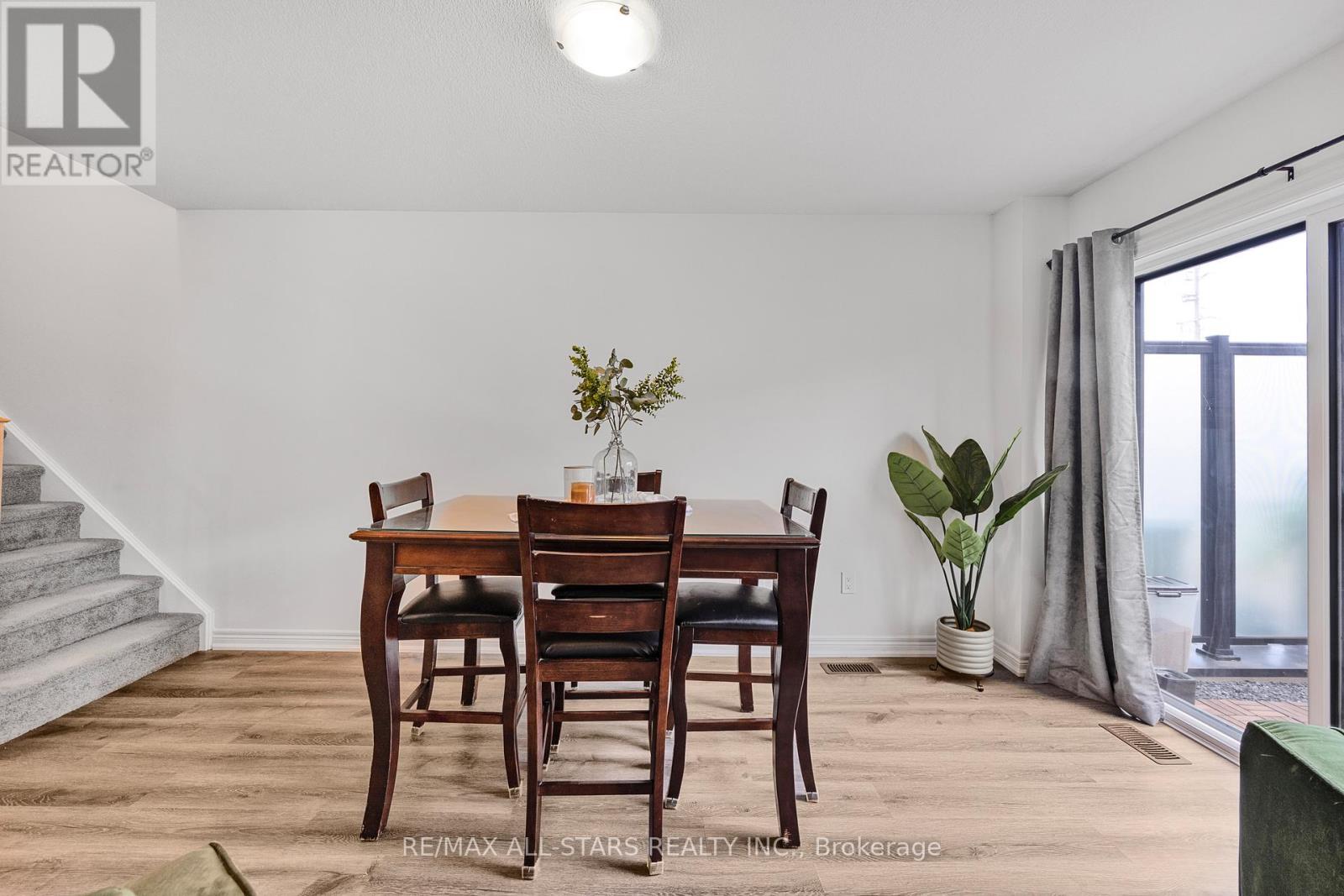 79 Dryden Lane, Hamilton (Mcquesten), Ontario  L8H 0B6 - Photo 19 - X12447436