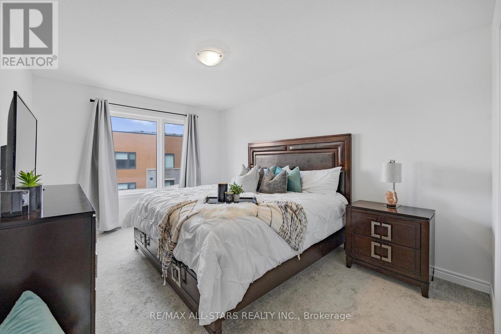 79 Dryden Lane, Hamilton (Mcquesten), Ontario  L8H 0B6 - Photo 25 - X12447436