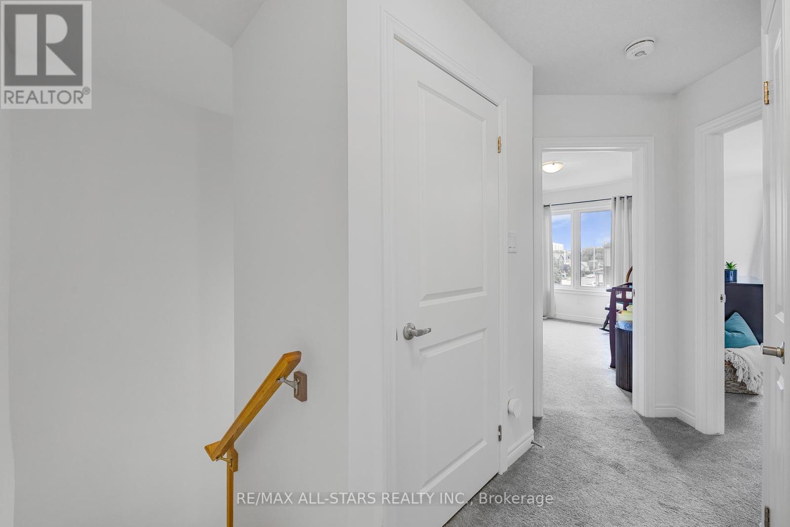 79 Dryden Lane, Hamilton (Mcquesten), Ontario  L8H 0B6 - Photo 33 - X12447436