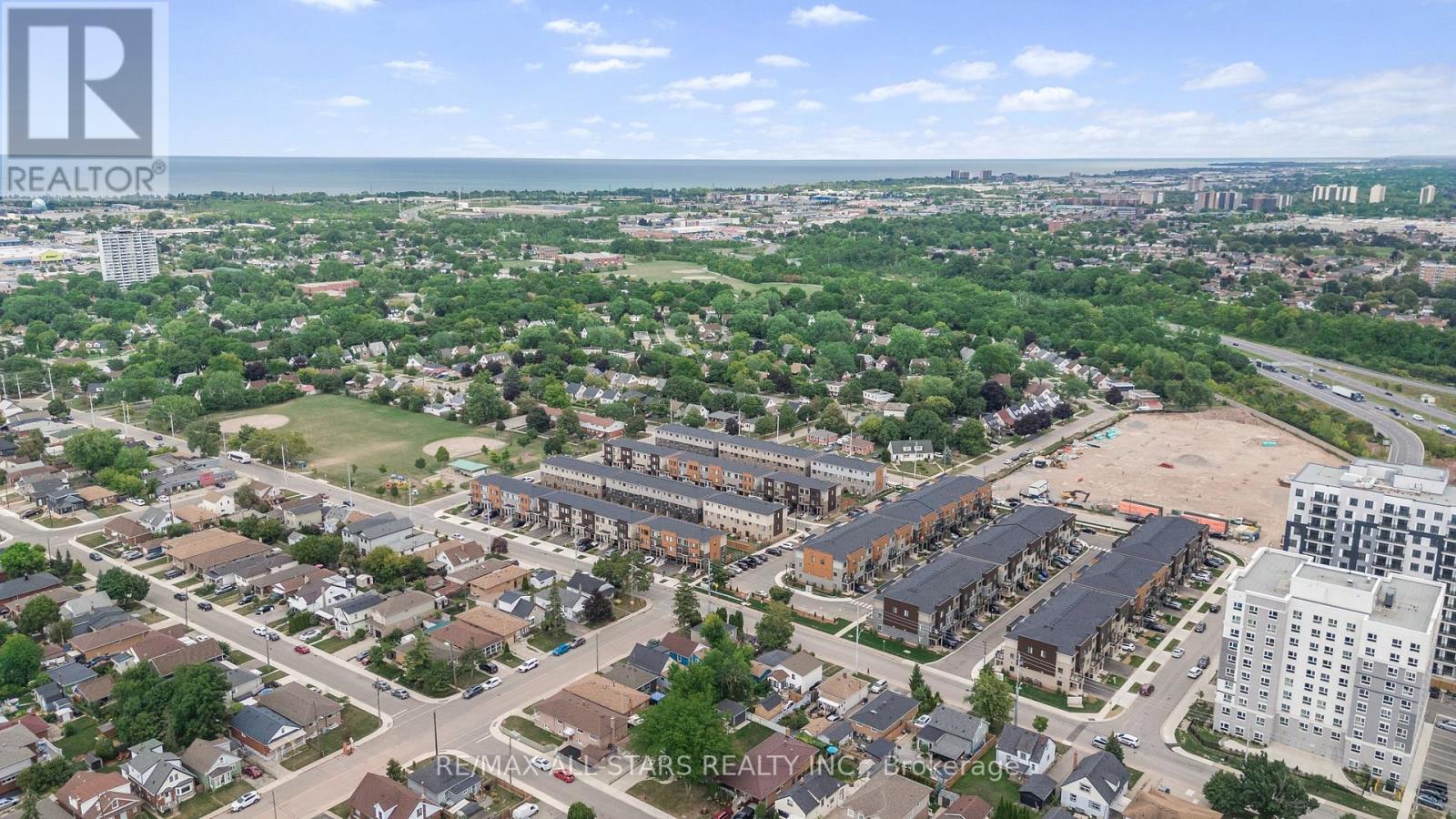79 Dryden Lane, Hamilton (Mcquesten), Ontario  L8H 0B6 - Photo 42 - X12447436