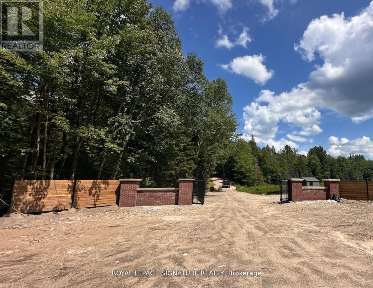 15 Axe Lake Road, Mcmurrich/monteith (Mcmurrich), Ontario  P0A 1Y0 - Photo 14 - X12447469